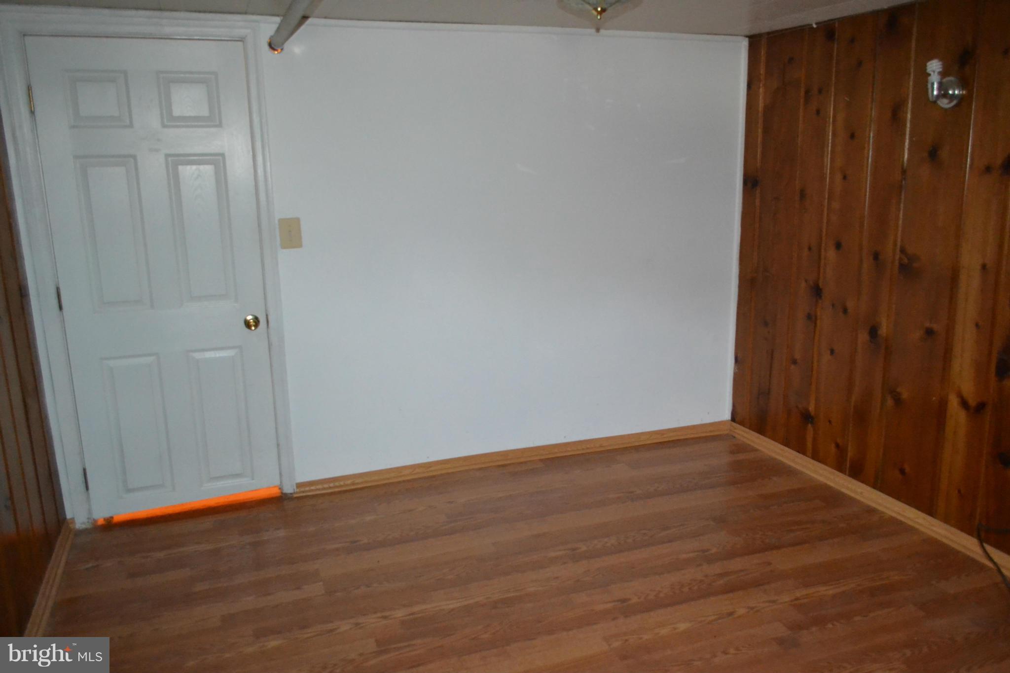 1146 Roland Heights Avenue Baltimore, MD 21211 - Photo 15 of 21 Interior (General)