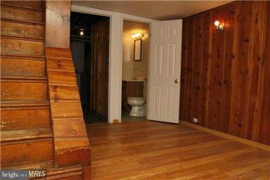 1146 Roland Heights Avenue Baltimore, MD 21211 - Photo 17 of 21 Interior (General)