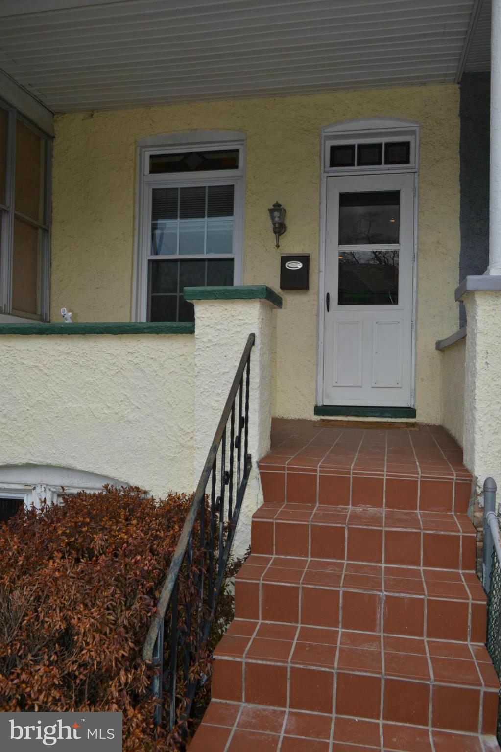 1146 Roland Heights Avenue Baltimore, MD 21211 - Photo 18 of 21 Exterior (Front)