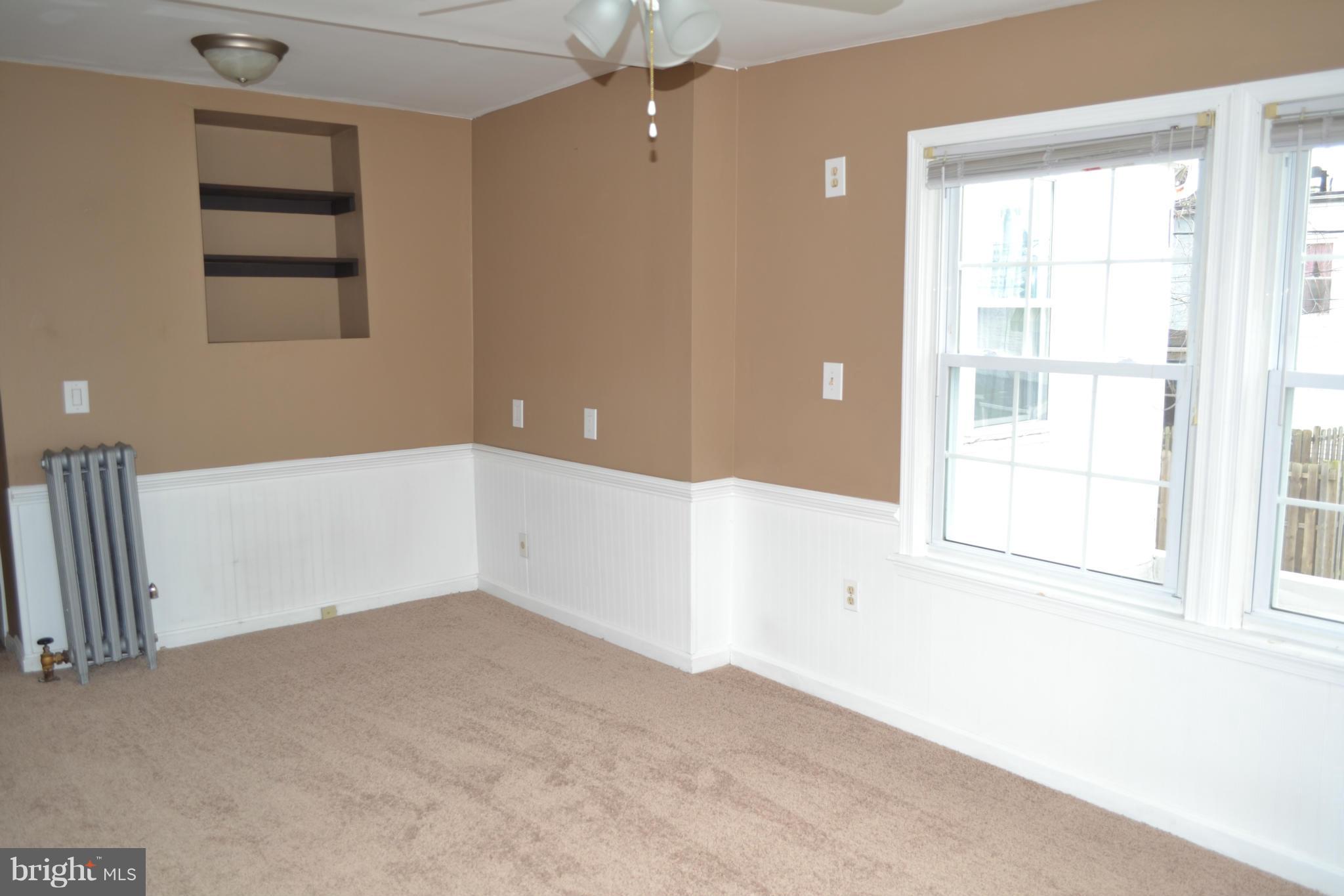 1146 Roland Heights Avenue Baltimore, MD 21211 - Photo 8 of 21 Family Room