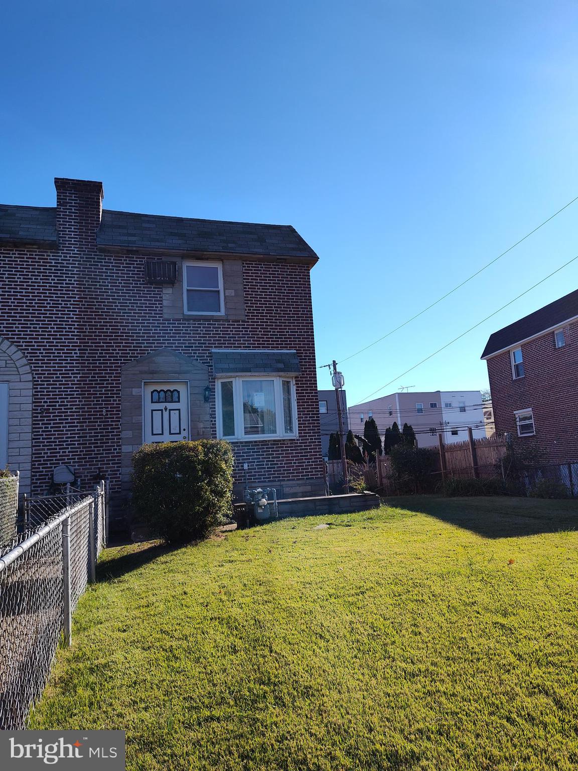 819 Grant Road Folcroft, PA 19032 - Photo 3 of 16