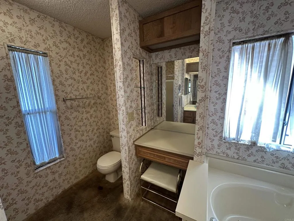 8301 Mission Gorge Road, Unit 154 Santee, CA 92071 - Photo 18 of 46 Gallery Image 18