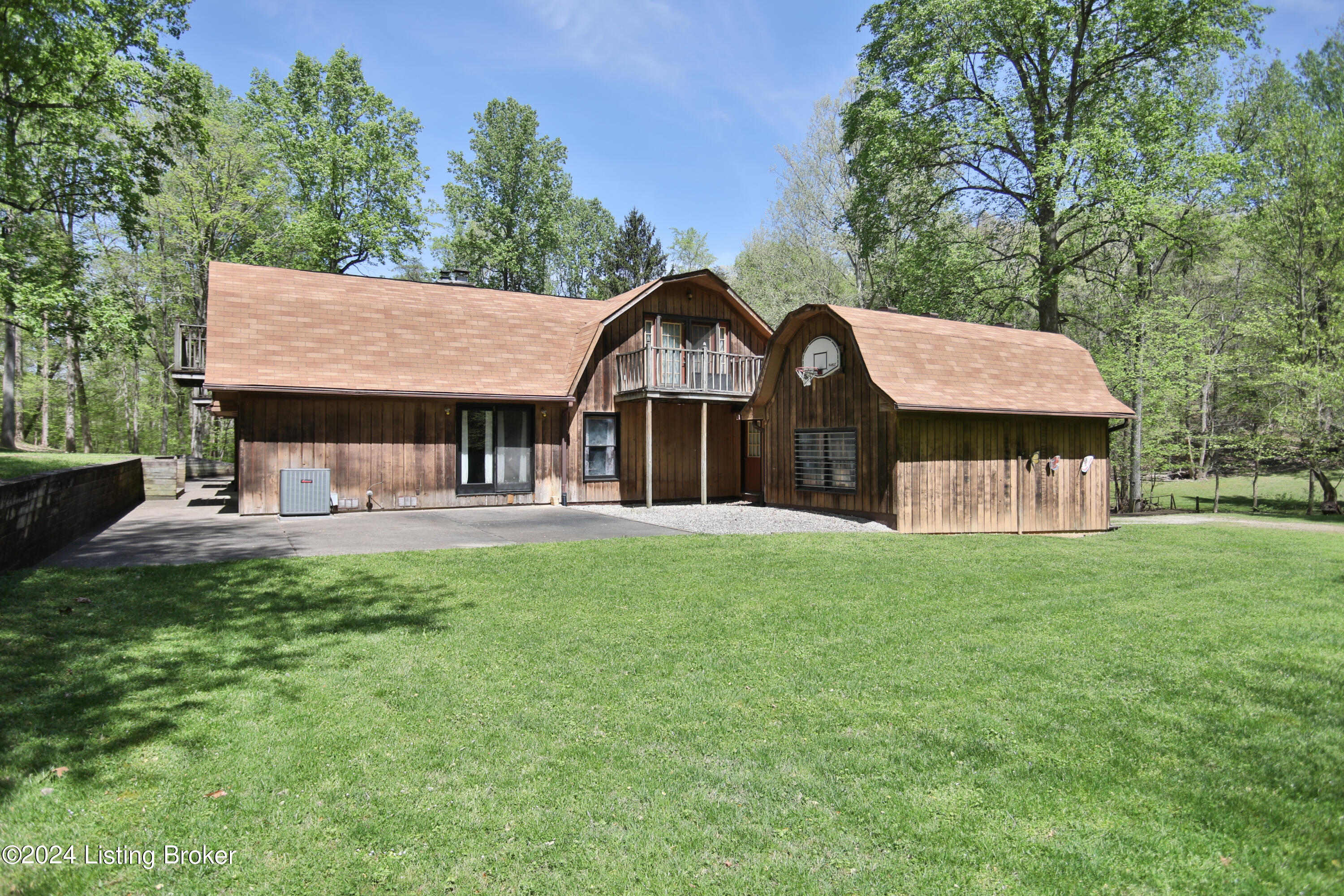 210 Rayhill Road Fairdale, KY 40118 - Photo 4 of 44 2015 Rayhill-5