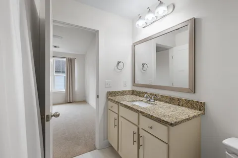 $450,000 | 318 West Mill Drive, Nashville, TN 37209