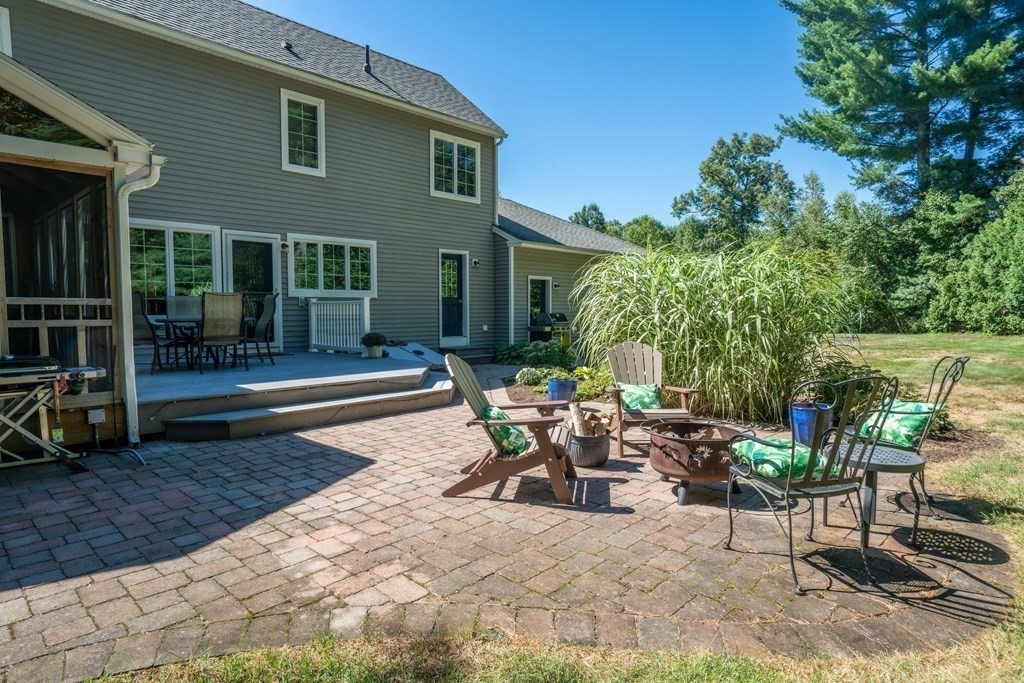40 Old Sawmill Road Belchertown, MA 01007 - Photo 7 of 41 Gallery Image 7
