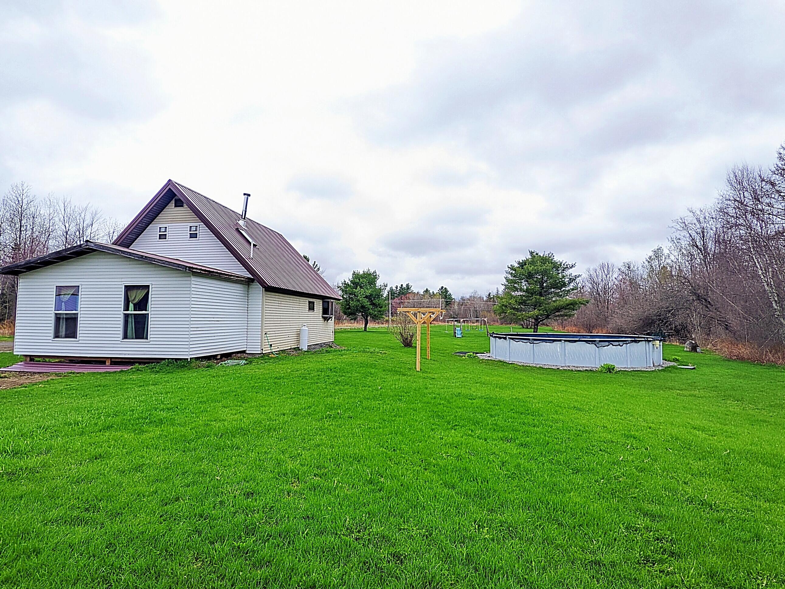 306 Fuller Corner Road Hartland, ME 04943 - Photo 4 of 34 2023-05-01_13.12.45
