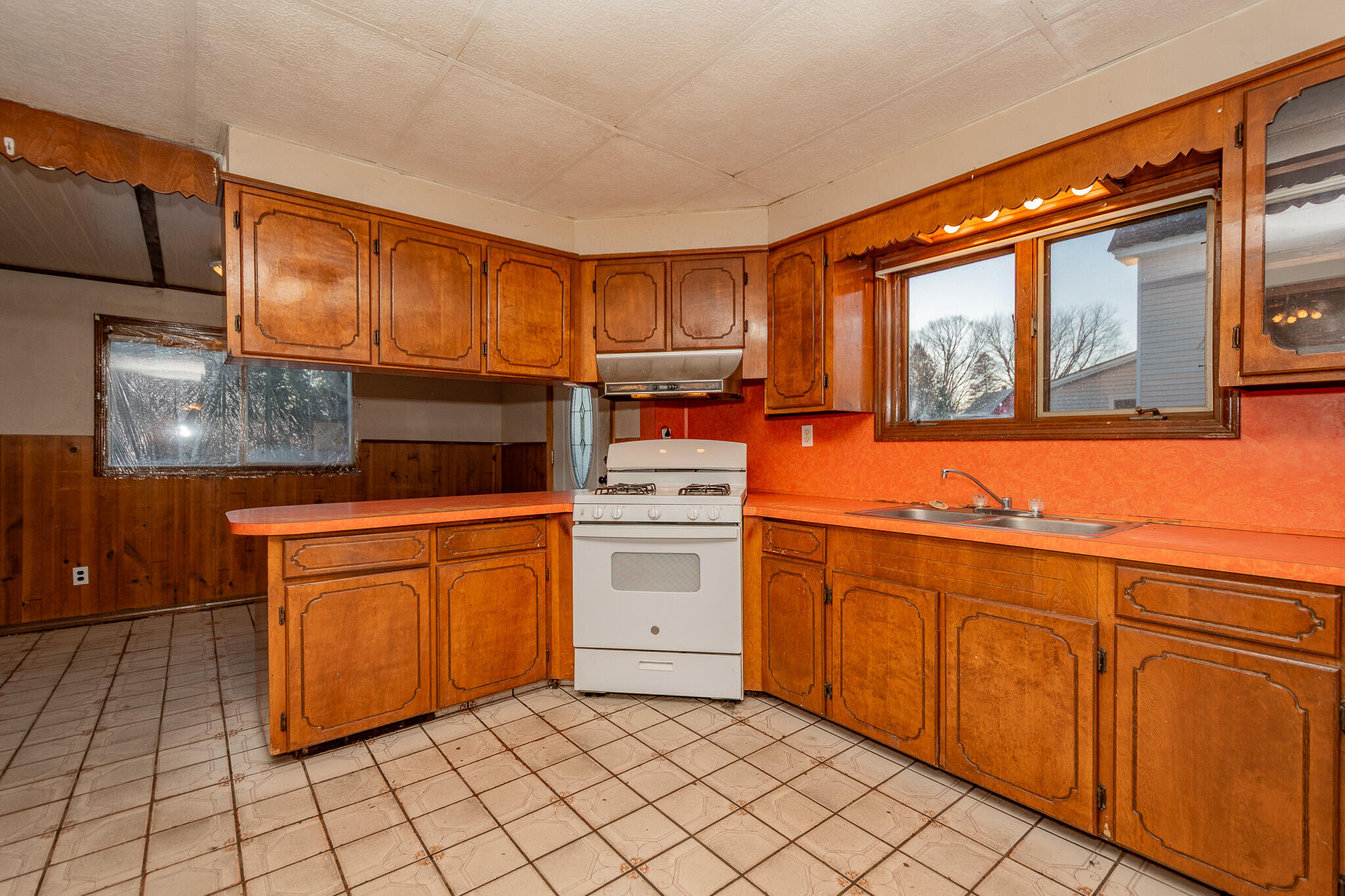 41 2nd Street Milo, ME 04463 - Photo 7 of 40 DSC_0290