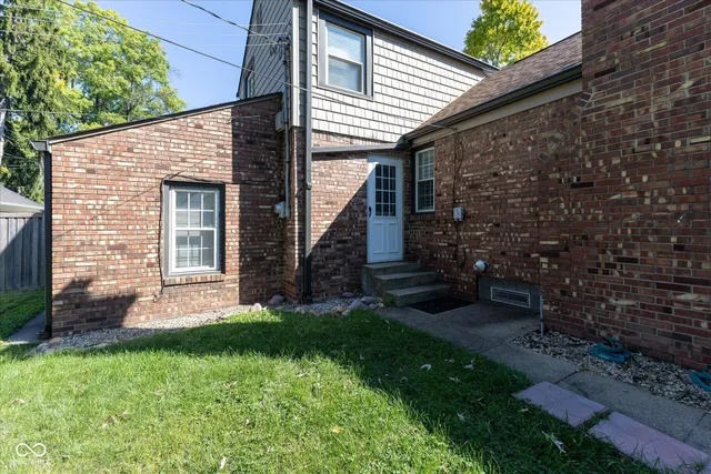 $340,000 | 5308 Boulevard Place, Indianapolis, IN 46208