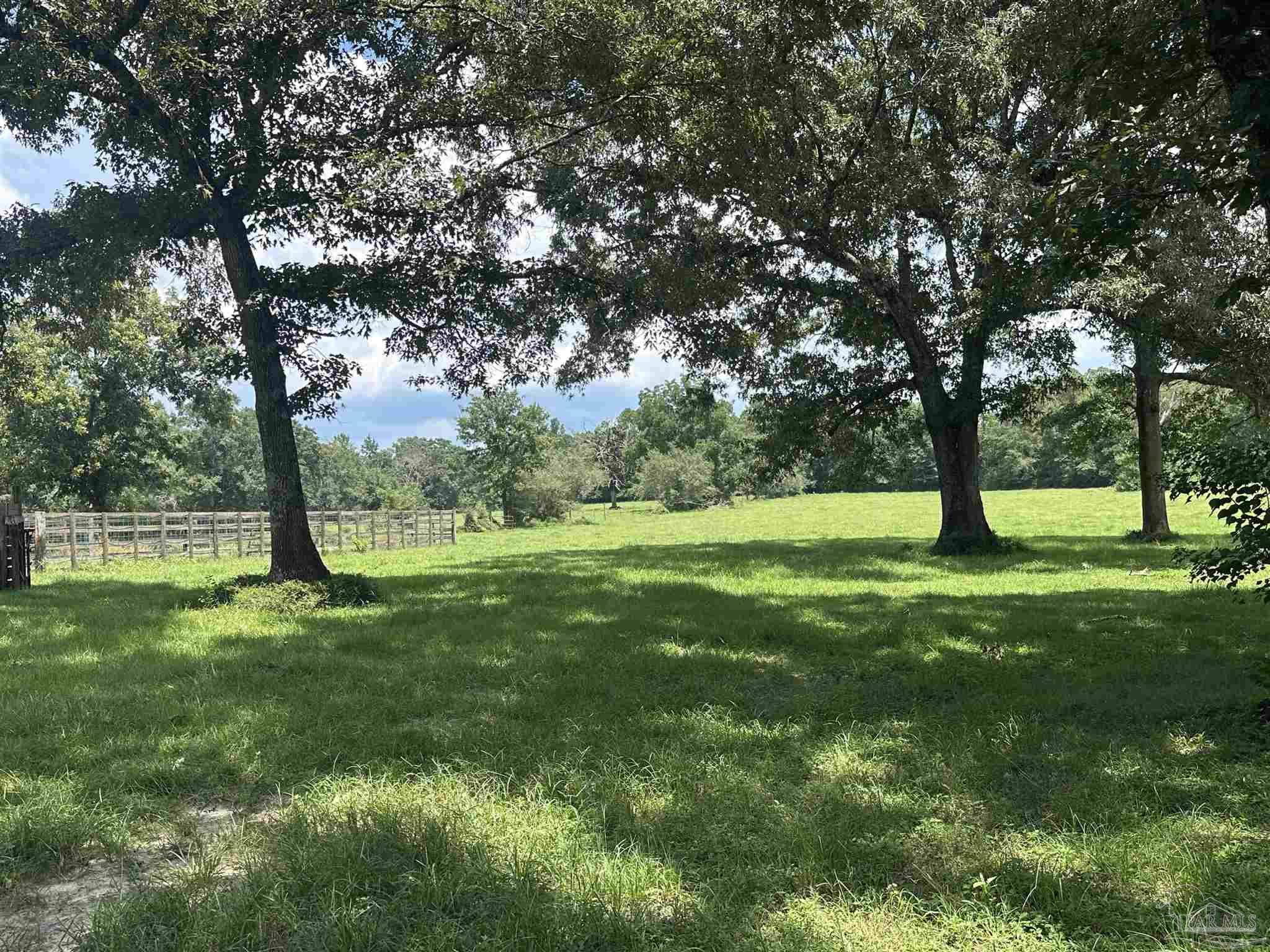 6 Bullard Road Milton, FL 32570 - Photo 3 of 3