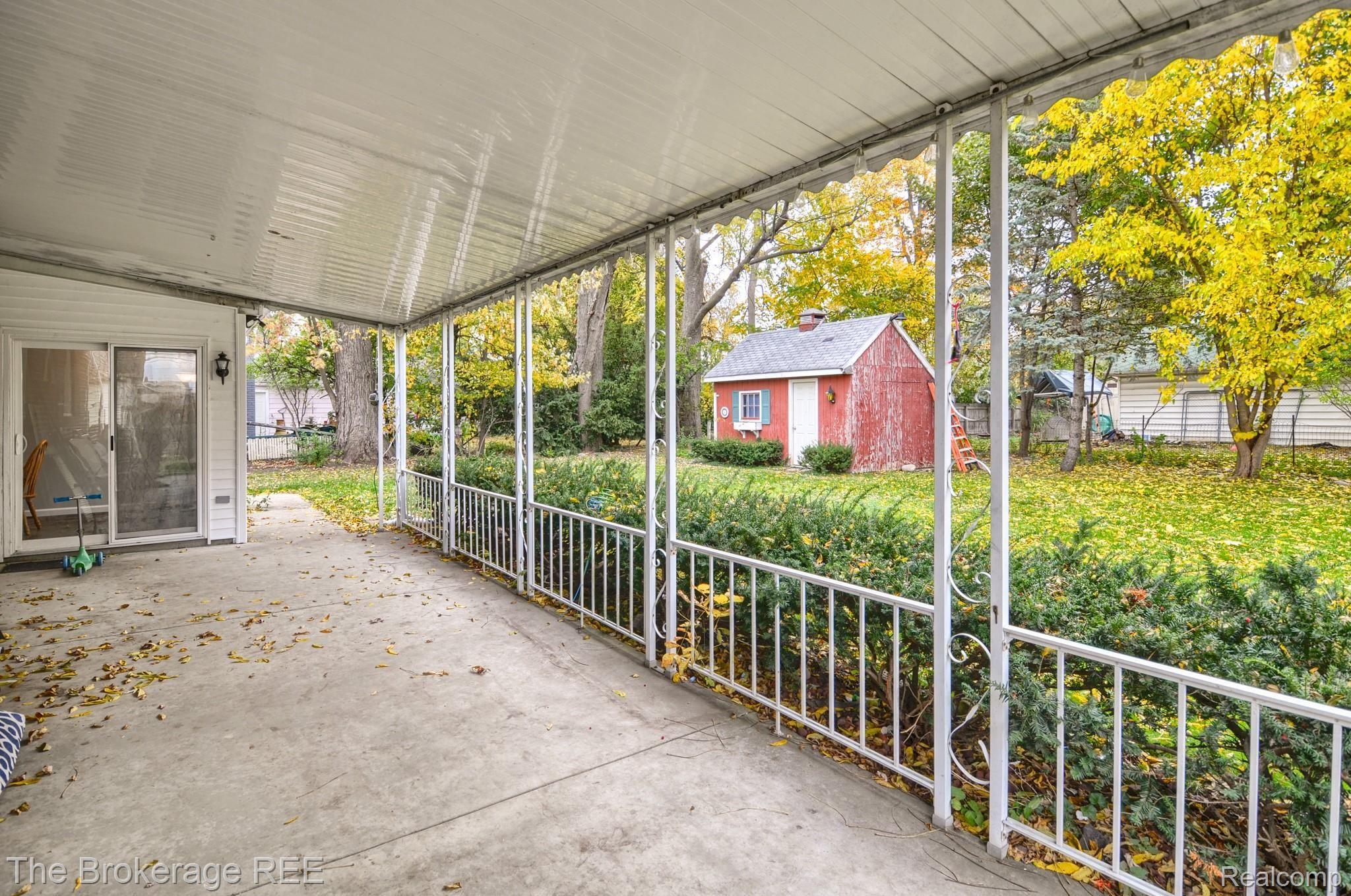 423 South State Road Davison, MI 48423 - Photo 10 of 36 SD3_7486-HDR(5).jpg