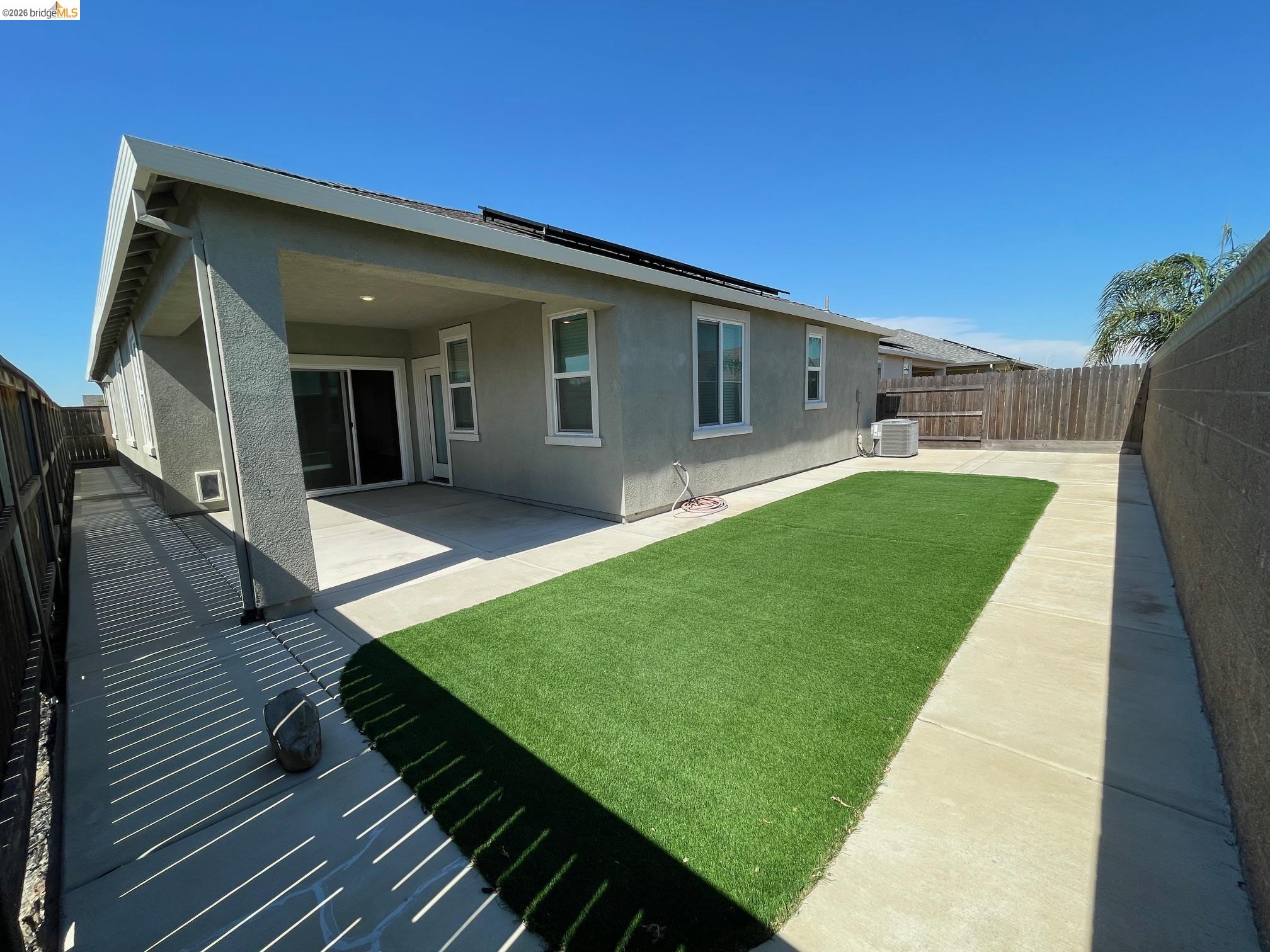 4395 Canada Way Rio Vista, CA 94571 - Photo 33 of 37