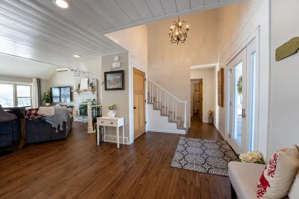 $799,900 | 24299 Co Highway 6, Detroit Lakes, MN 56501