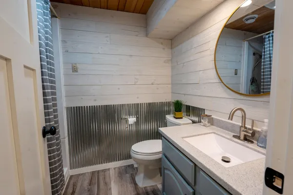 $799,900 | 24299 Co Highway 6, Detroit Lakes, MN 56501