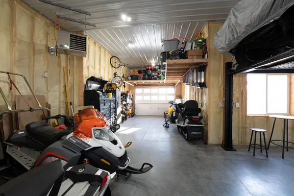 $799,900 | 24299 Co Highway 6, Detroit Lakes, MN 56501