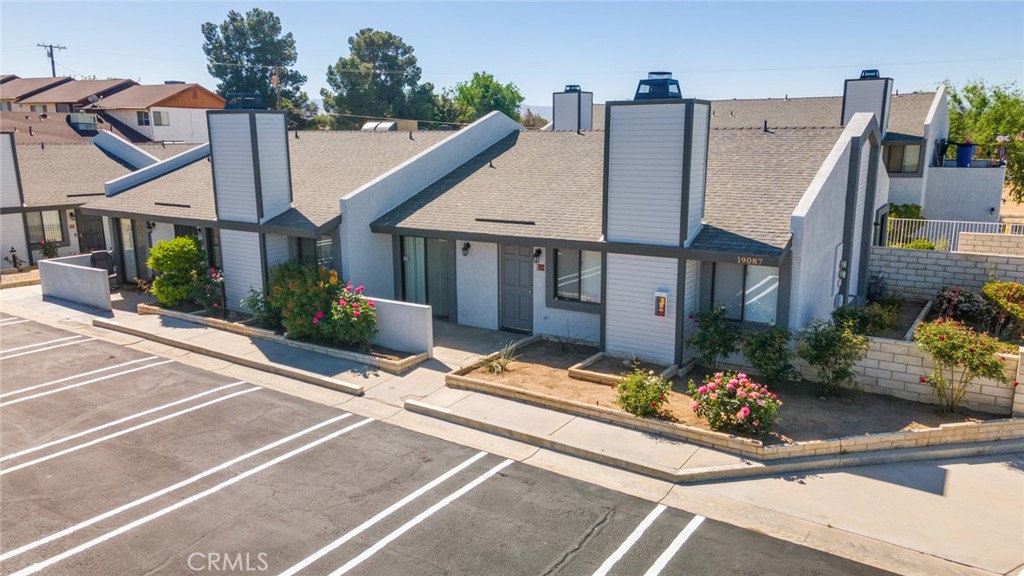 19087 Allegheny Road Apple Valley, CA 92307 - Photo 19 of 47 a view of a house with street