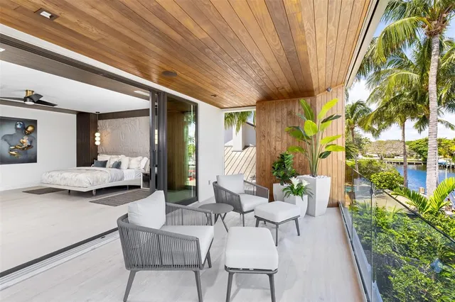 $11,500,000 | 2733 Northeast 16th Street, Fort Lauderdale, FL 33305