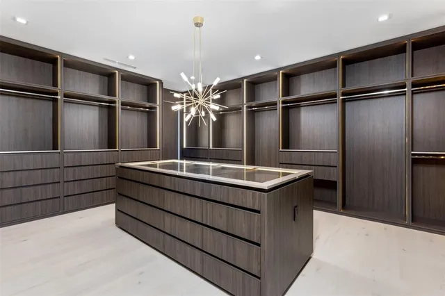 $11,500,000 | 2733 Northeast 16th Street, Fort Lauderdale, FL 33305