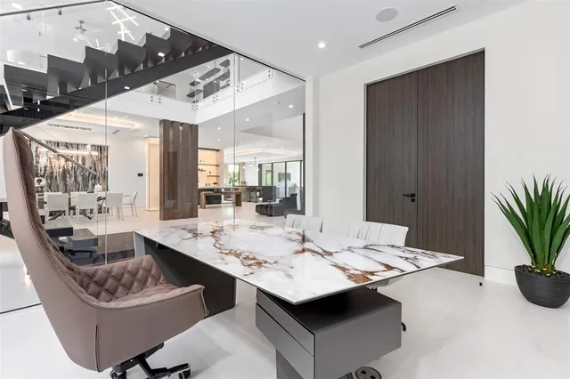 $11,500,000 | 2733 Northeast 16th Street, Fort Lauderdale, FL 33305