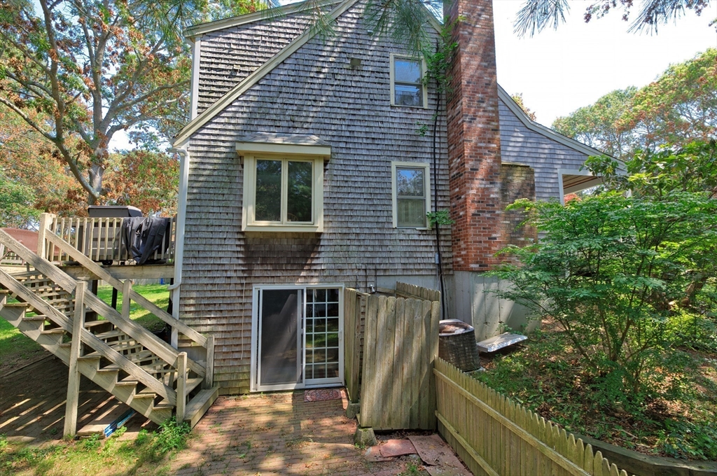 7 Dana Road Sandwich, MA 02644 - Photo 5 of 40 Gallery Image 5