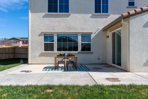 $750,000 | 1535 Arlington Court, Dixon, CA 95620
