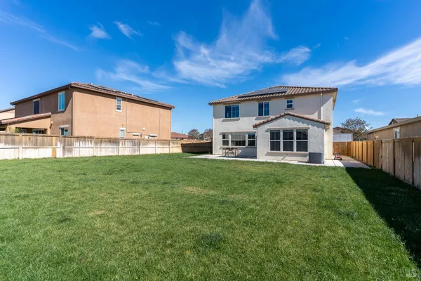 $750,000 | 1535 Arlington Court, Dixon, CA 95620