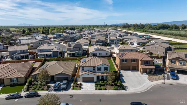 $750,000 | 1535 Arlington Court, Dixon, CA 95620