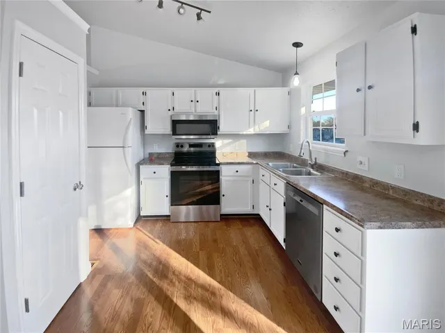 $272,000 | 3166 5 Oaks Drive, Arnold, MO 63010