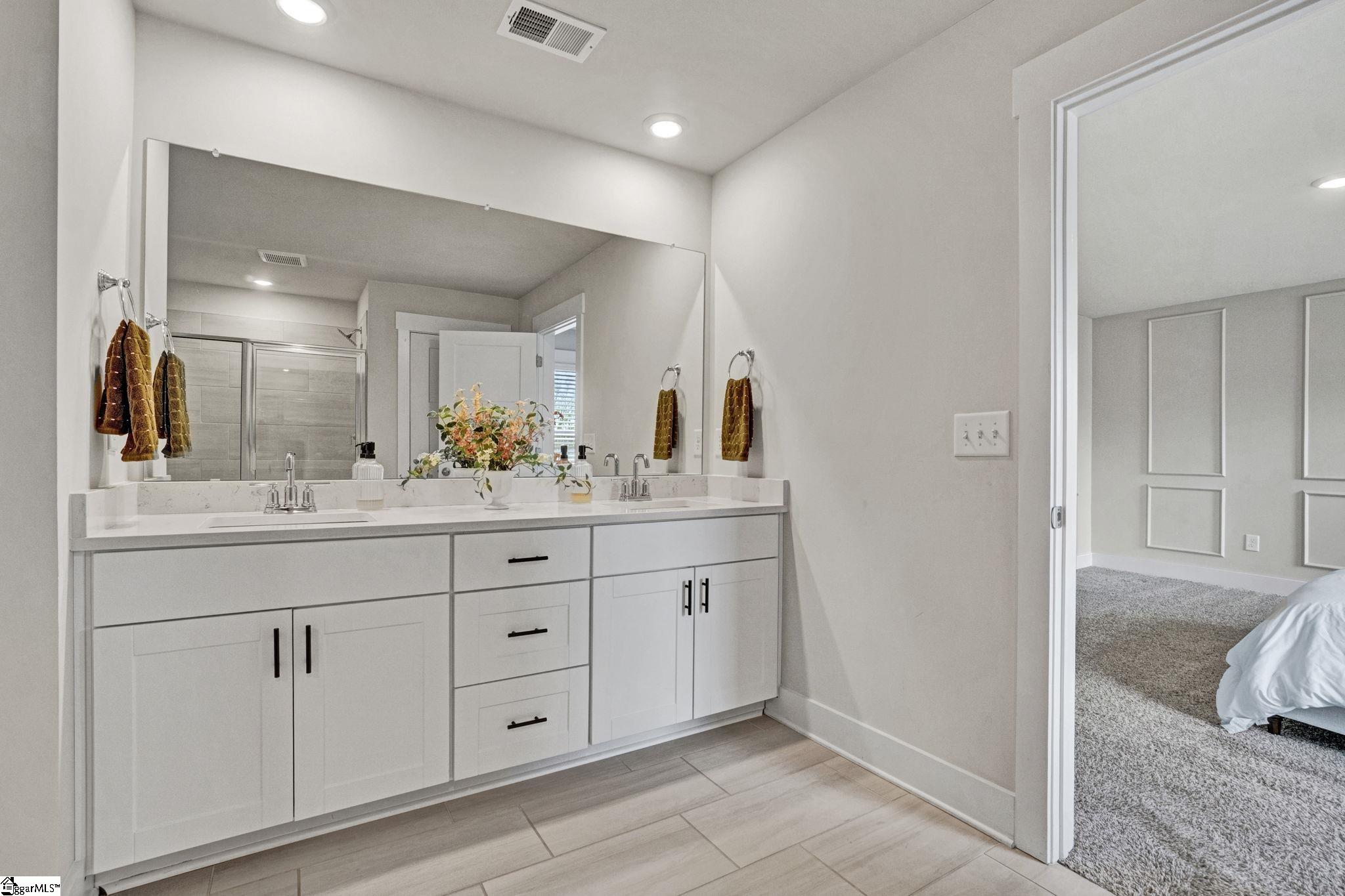 404 Roderick Lane Greenville, SC 29605 - Photo 24 of 49 Gallery Image 24