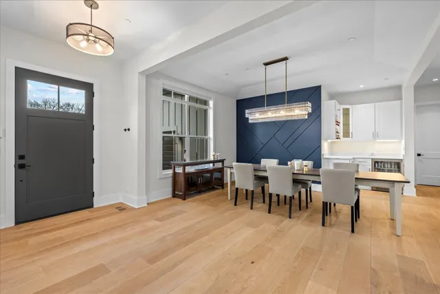 $1,399,000 | 1560 Samanthas Way, Deerfield, IL 60015