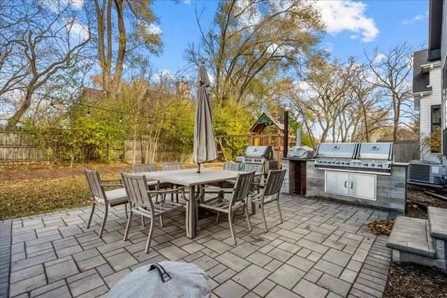 $1,399,000 | 1560 Samanthas Way, Deerfield, IL 60015