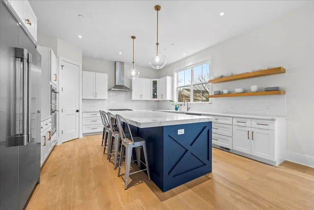 $1,399,000 | 1560 Samanthas Way, Deerfield, IL 60015