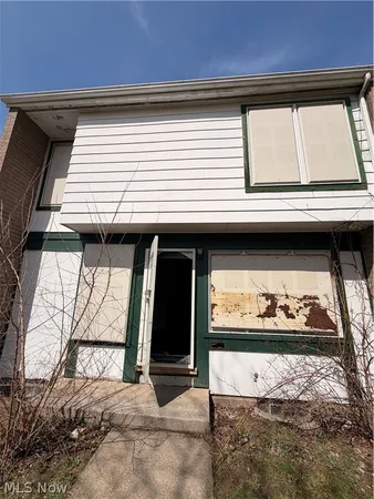 $25,000 | 9321 Manor Avenue, Cleveland, OH 44104