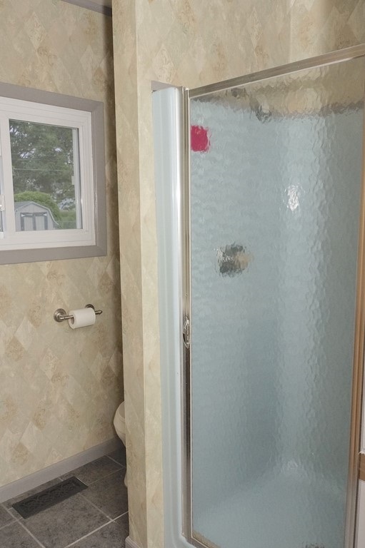315 Rockingham Avenue Alma, MI 48801 - Photo 18 of 34 1818095-17.JPG