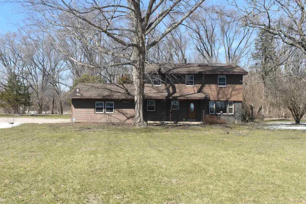 $250,000 | 4125 West Rockton Road, Rockton, IL 61072