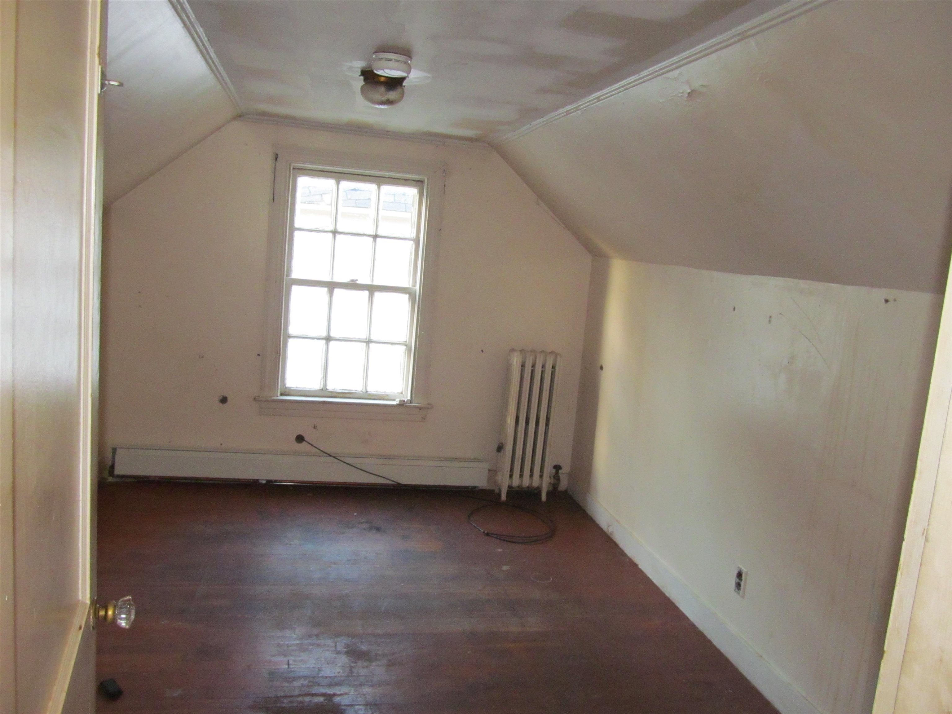 227 A Summer Street Springfield, VT 05156 - Photo 7 of 8