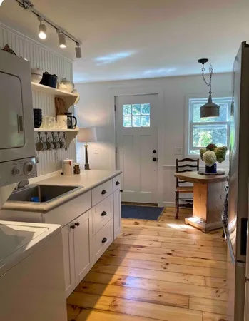 $4,000 | 87 Wood Lane, South Kingstown, RI 02879