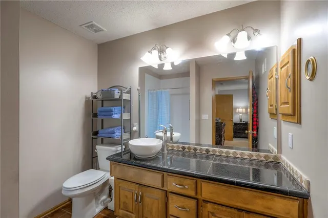 $330,000 | 1053 Southwest 8th Circle, Lee's Summit, MO 64081