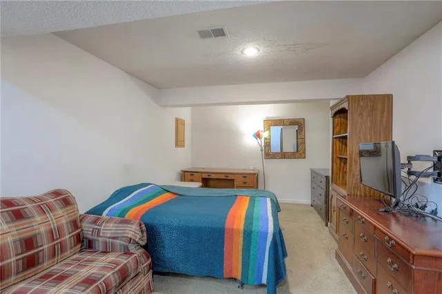 $330,000 | 1053 Southwest 8th Circle, Lee's Summit, MO 64081