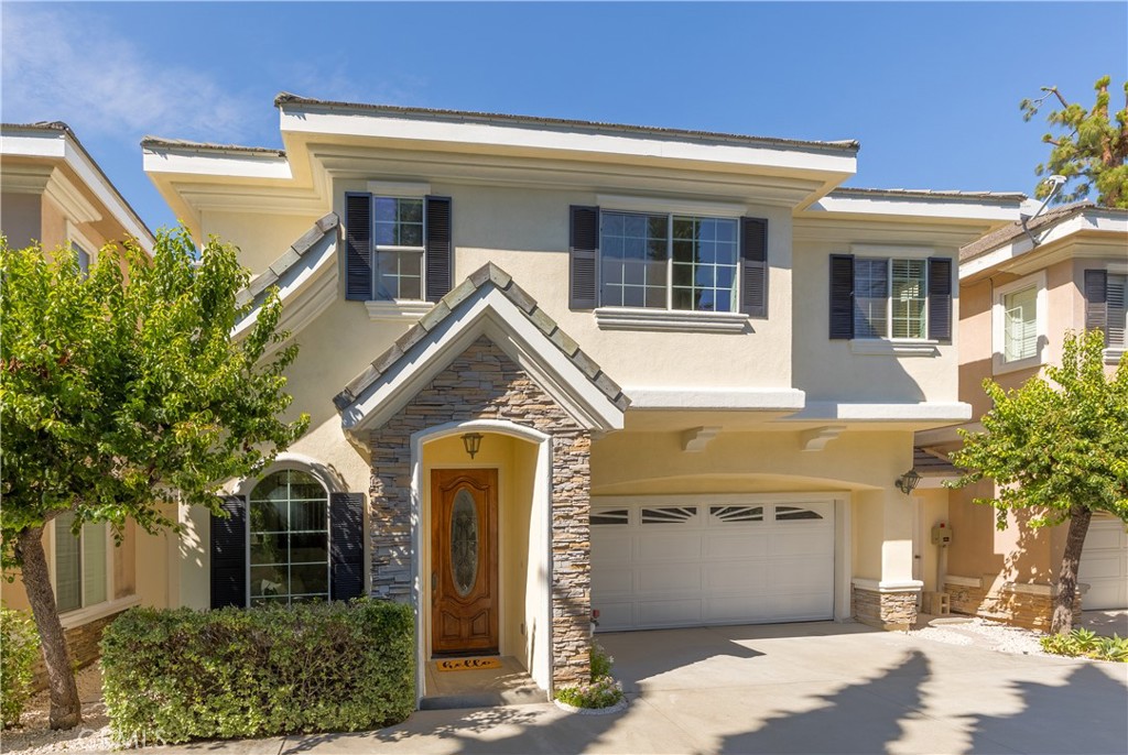 525 Fifth Avenue, Unit B Arcadia, CA 91006 - Photo 2 of 12 a front view of a house