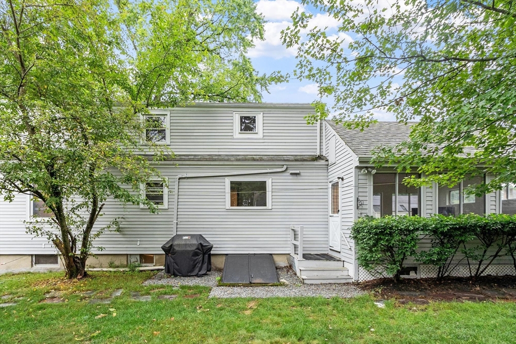 12 Hunt Road Bedford, MA 01730 - Photo 27 of 30