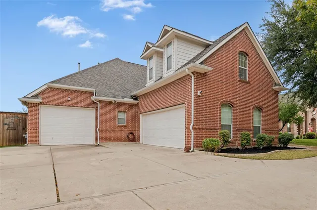 $579,900 | 2212 Jefferson Trail, Denton, TX 76205