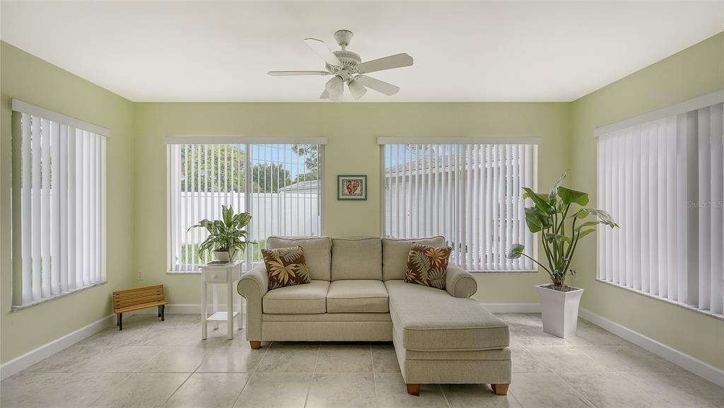1560 Poinciana Road Venice, FL 34293 - Photo 14 of 33 Gallery Image 14