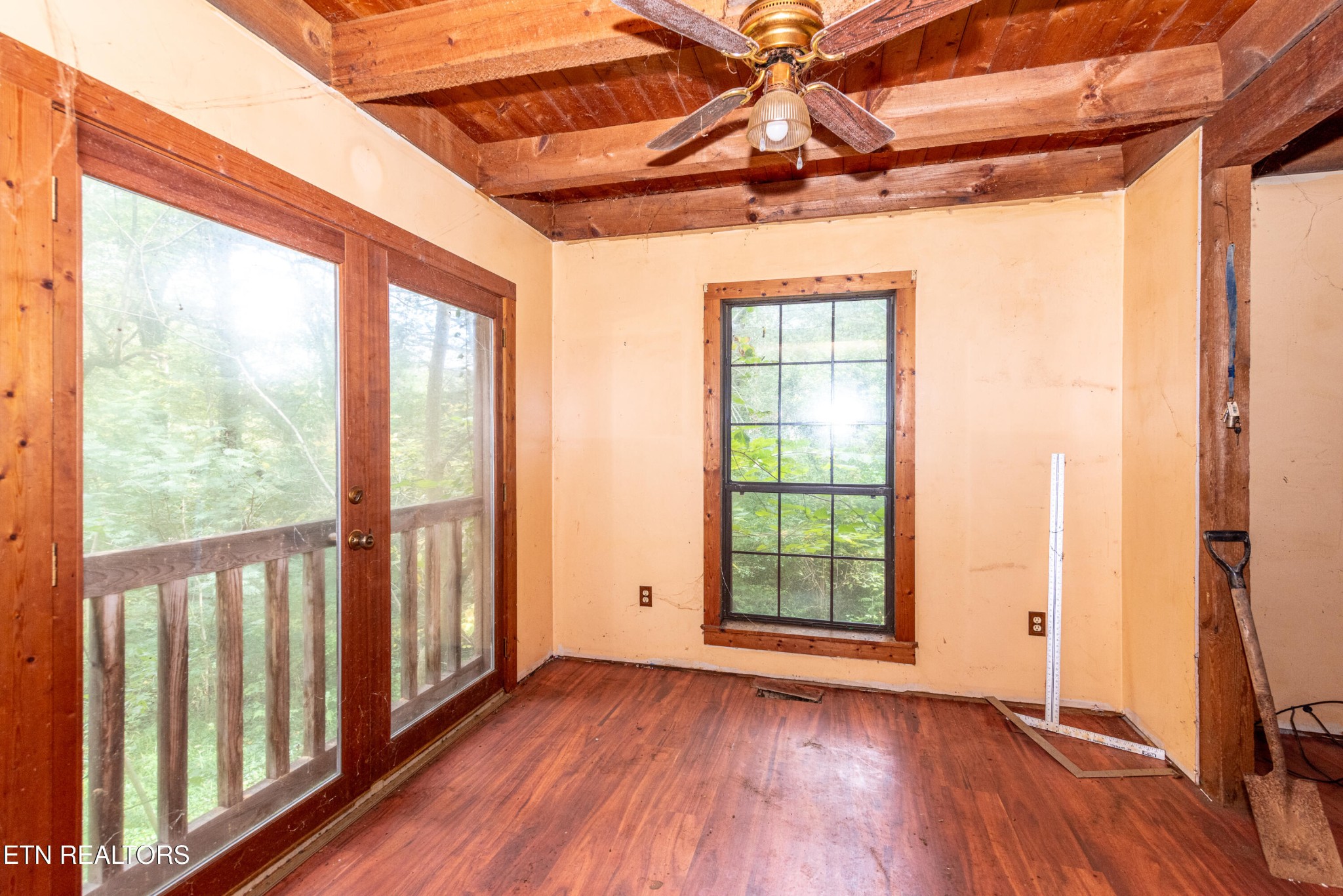 358 Boat Gunnel Road Townsend, TN 37882 - Photo 12 of 28 Gallery Image 12