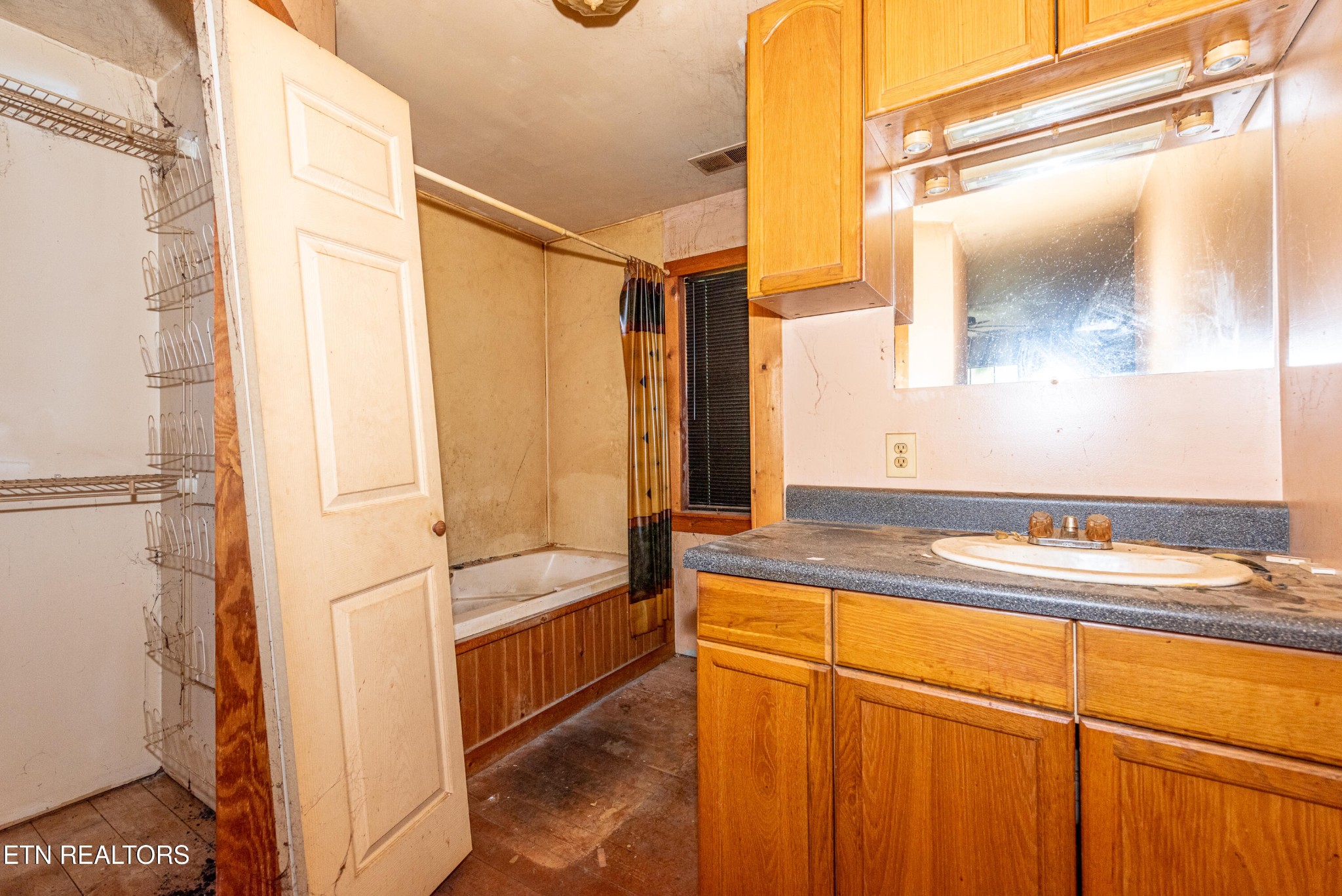 358 Boat Gunnel Road Townsend, TN 37882 - Photo 17 of 28 Gallery Image 17