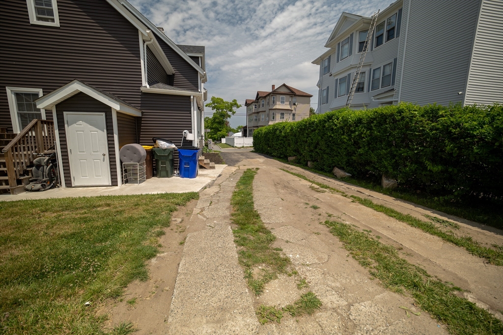 45 Lafayette Street Fall River, MA 02723 - Photo 3 of 18