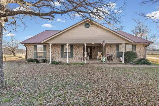 $425,000 | 2104 State Highway South, Greenville, TX 75402