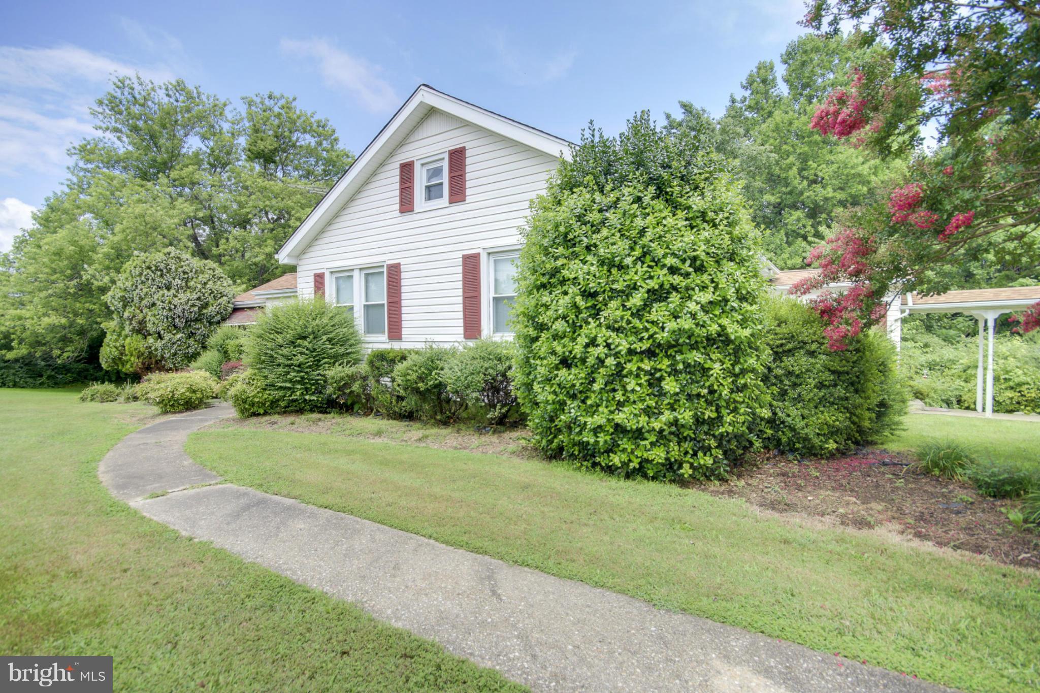 16127 Ridge Road King George, VA 22485 - Photo 2 of 29 Exterior (Front)