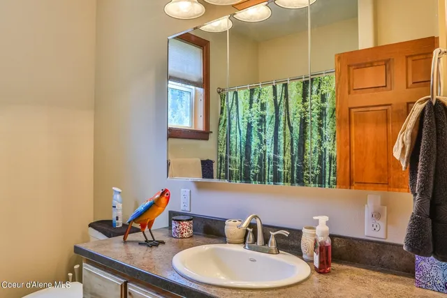 $877,000 | 1524 Sunrise Road, Bonners Ferry, ID 83805