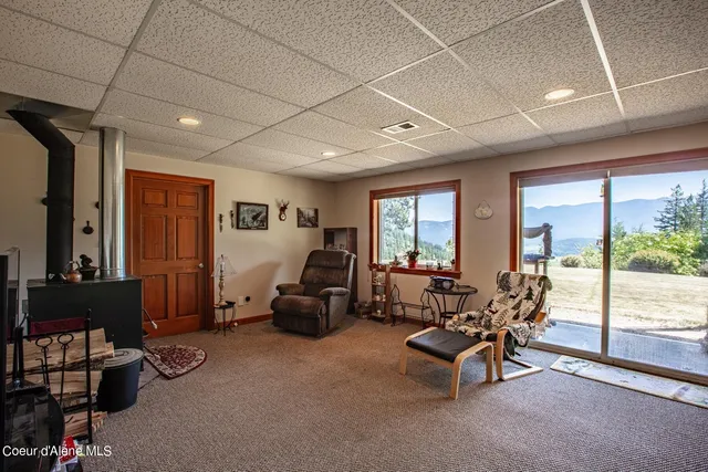 $877,000 | 1524 Sunrise Road, Bonners Ferry, ID 83805