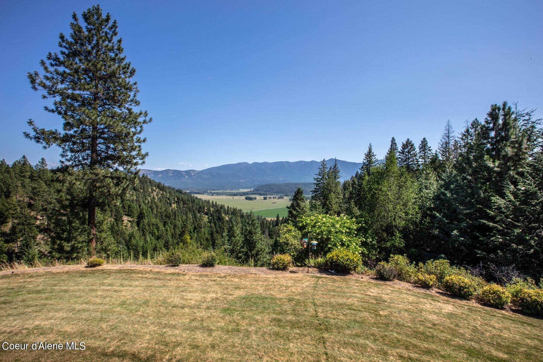 1524 Sunrise Road Bonners Ferry, ID 83805 - Photo 45 of 49 Spacious back yard